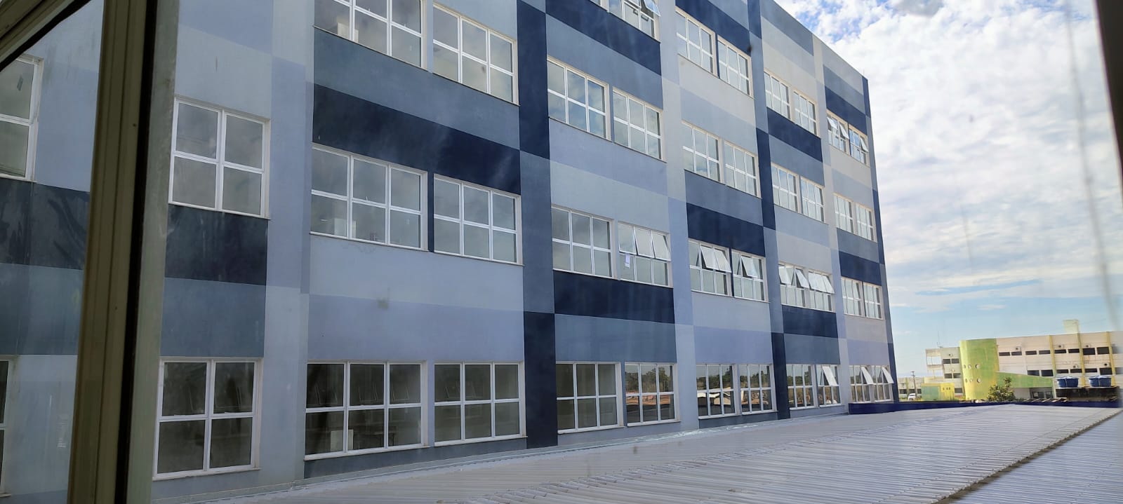 Pintura predial Novo Hospital Júlio Muller em Cuiabá - vista 19